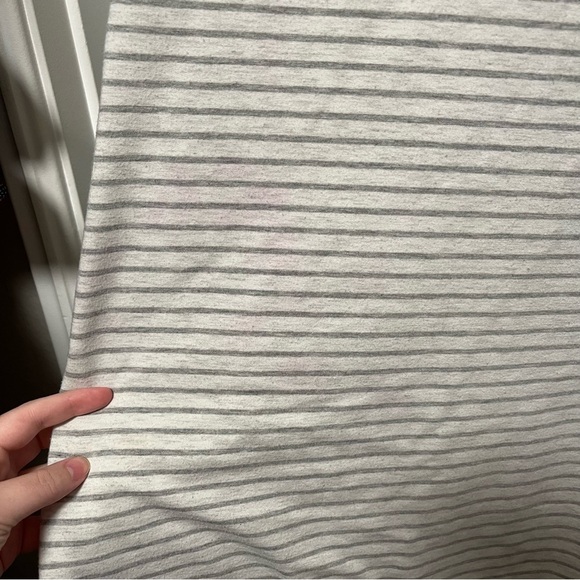 32 Degrees Cool Tank Dress Gray White Stripe Pullover Sleeveless Pockets Stretch - Picture 6 of 6